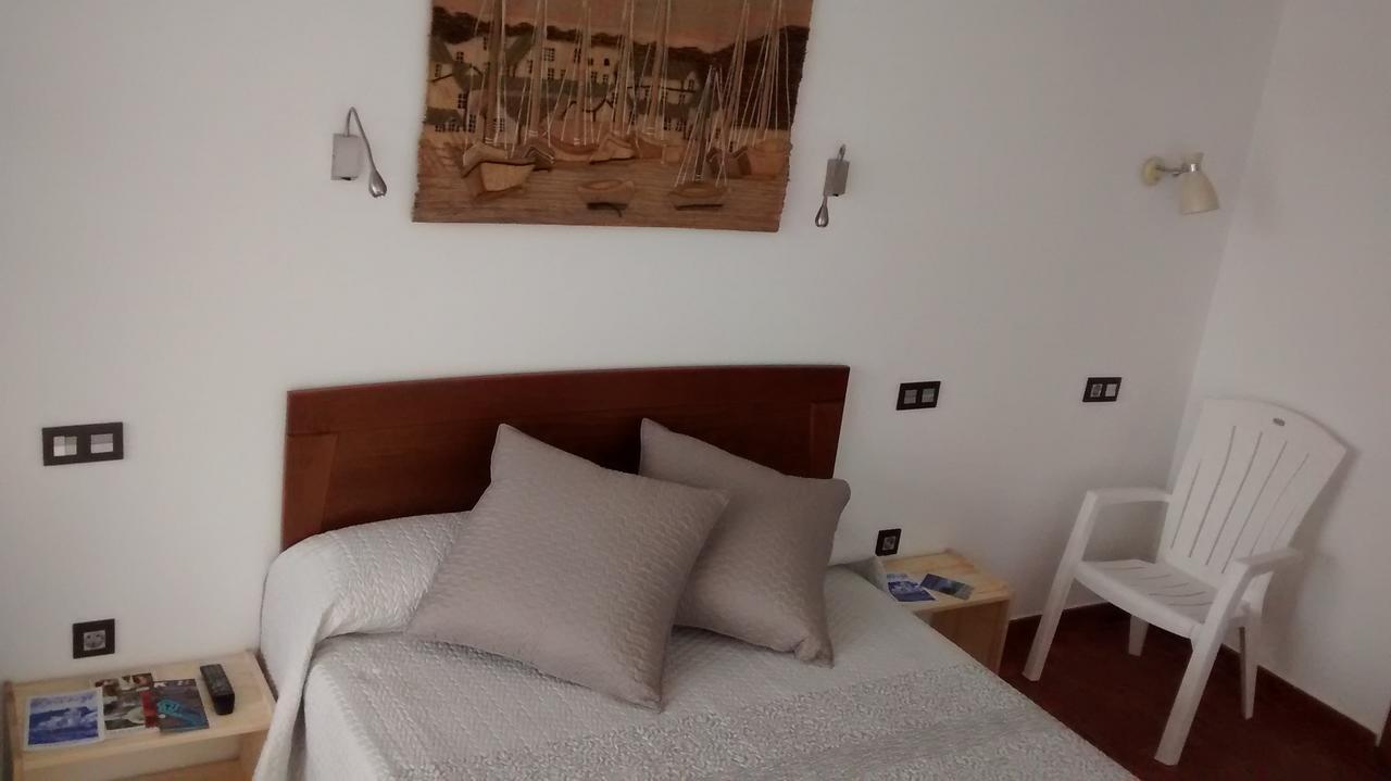 Apartamentos Turisticos Vistademar Luarca Dış mekan fotoğraf